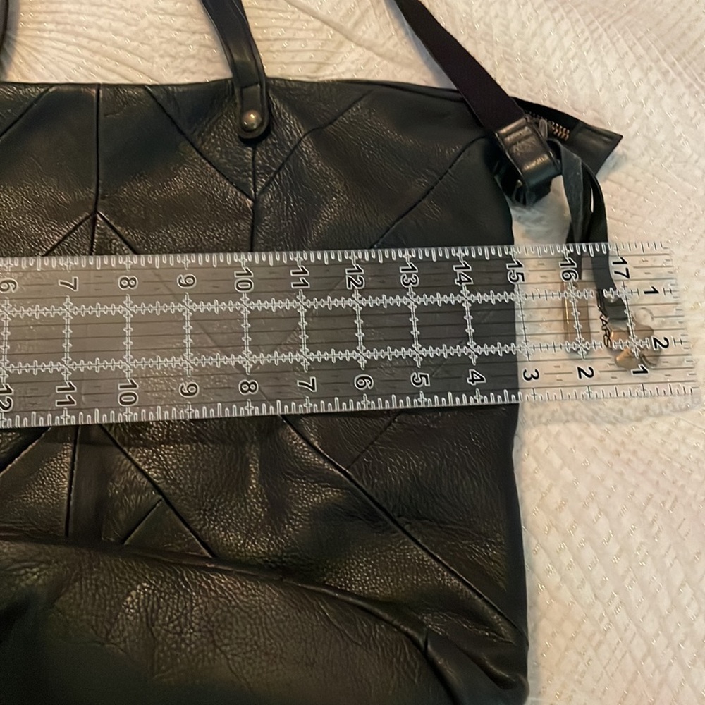 Lucky Brand black leather purse - Picture 4 of 8